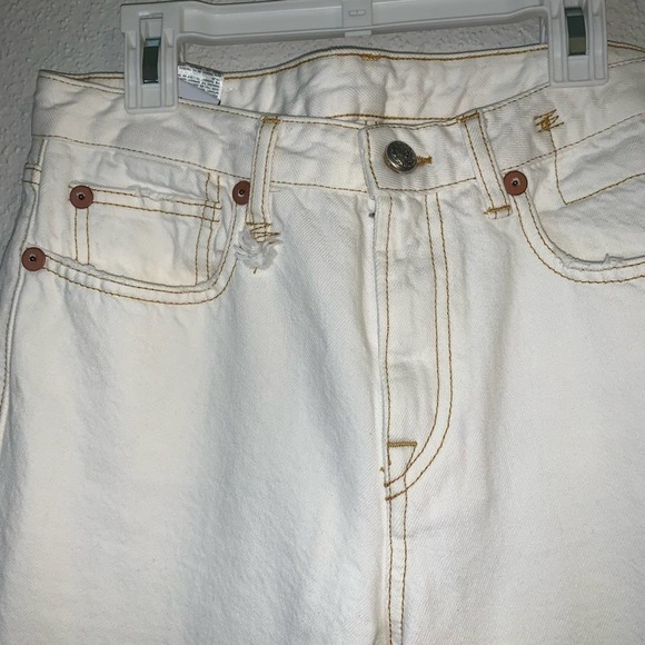 R13 Kick White Flare Distressed Jeans Size 27 Mid Rise - Picture 5 of 12